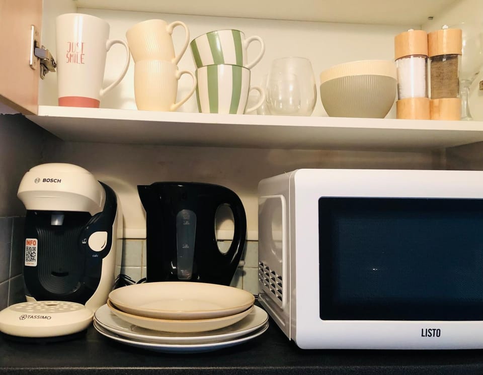 Coffee/tea facilities, Kitchen or kitchenette, minibar, toaster