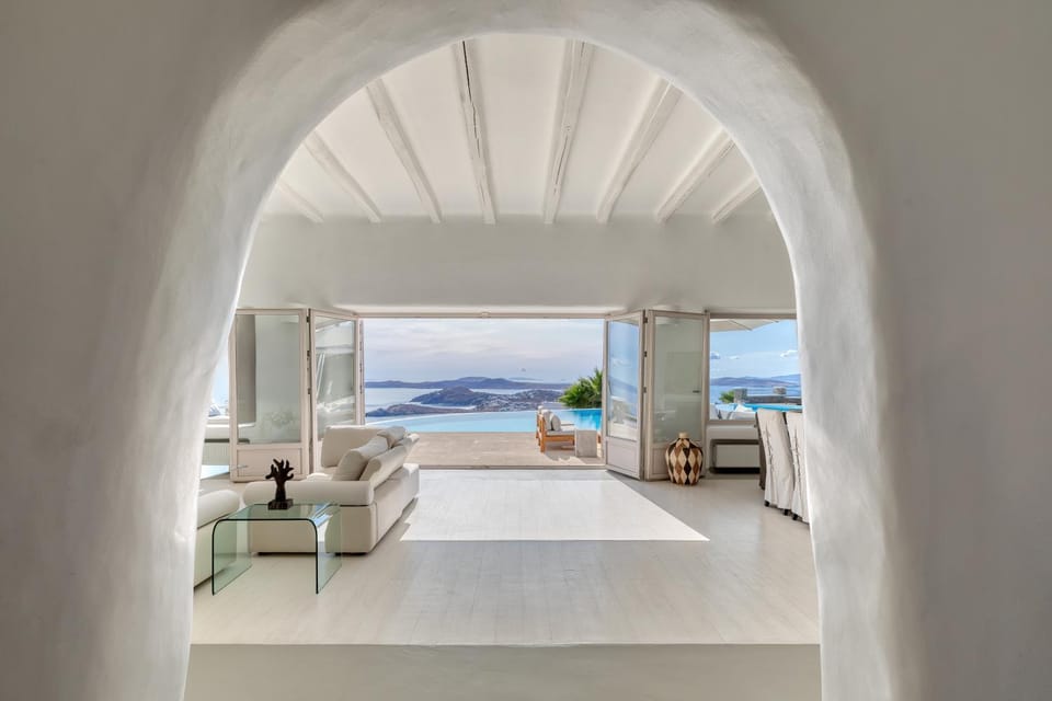 Living room, Sea view