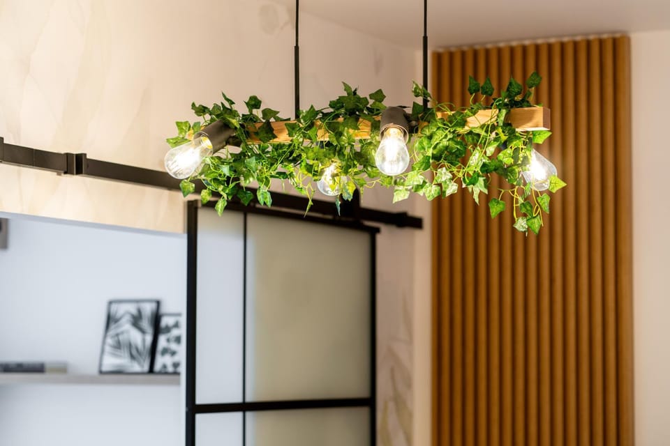 Botanic Nest Panoramic Studio Apartment in Bucharest