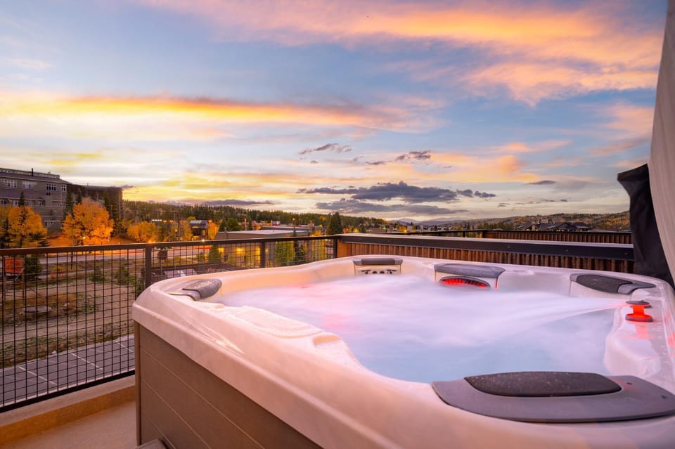 Hot Tub