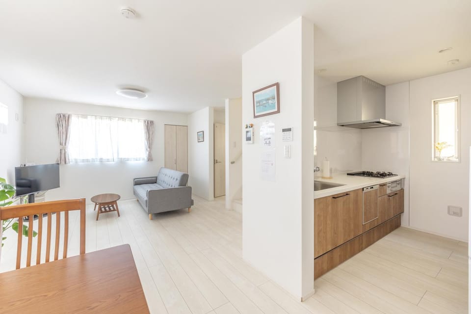 鎌倉大船HOME Apartment in Yokohama