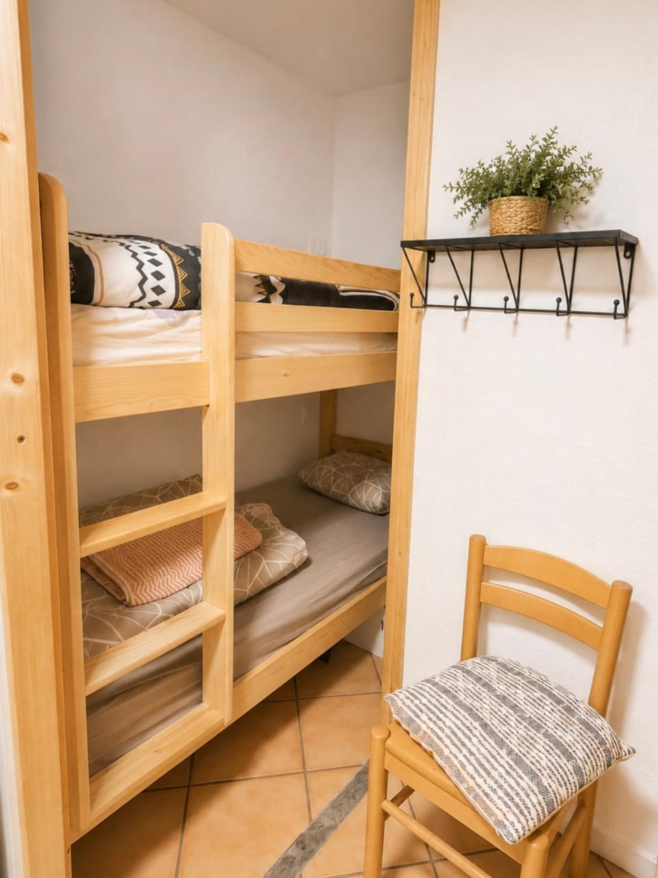 bunk bed