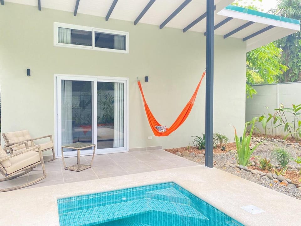 Balcony/Terrace, Swimming pool, Swimming pool