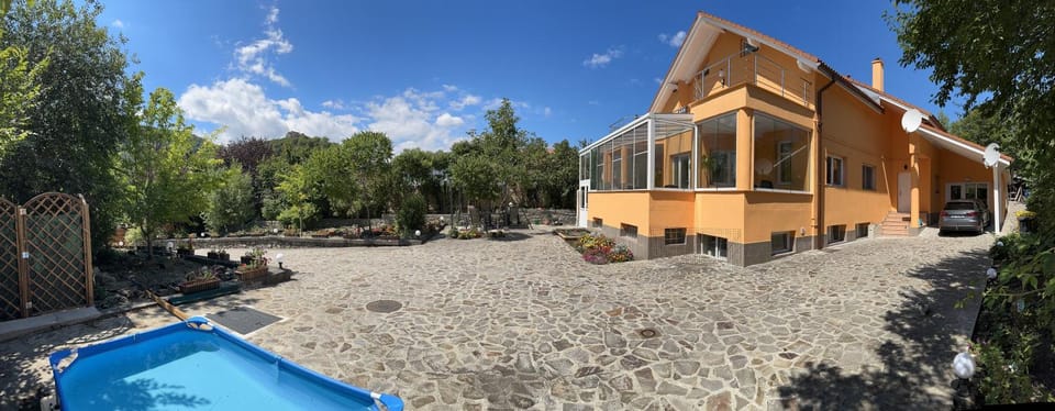 Property building, Garden view