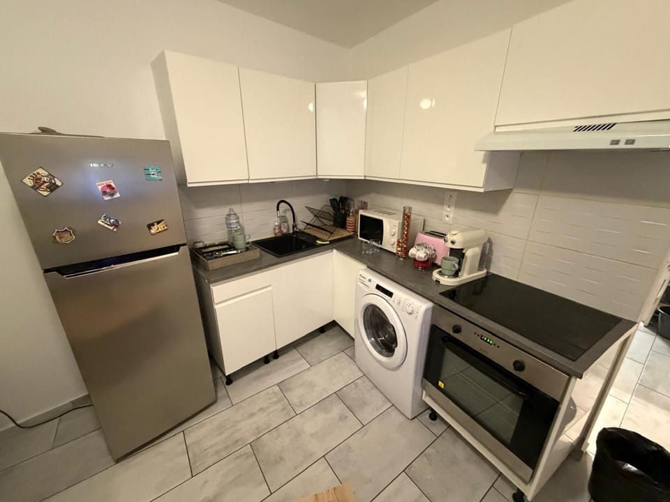 Bel appartement à deux pas du vieux port Apartment in La Ciotat