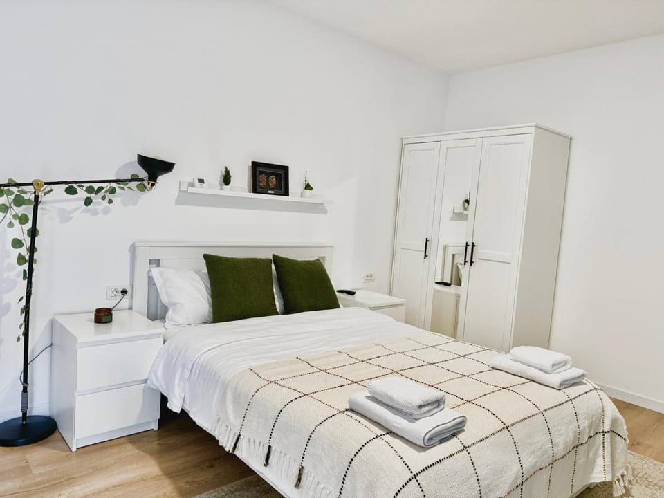 Sky Residence Airport Therme Otopeni 1 Apartment in Romania