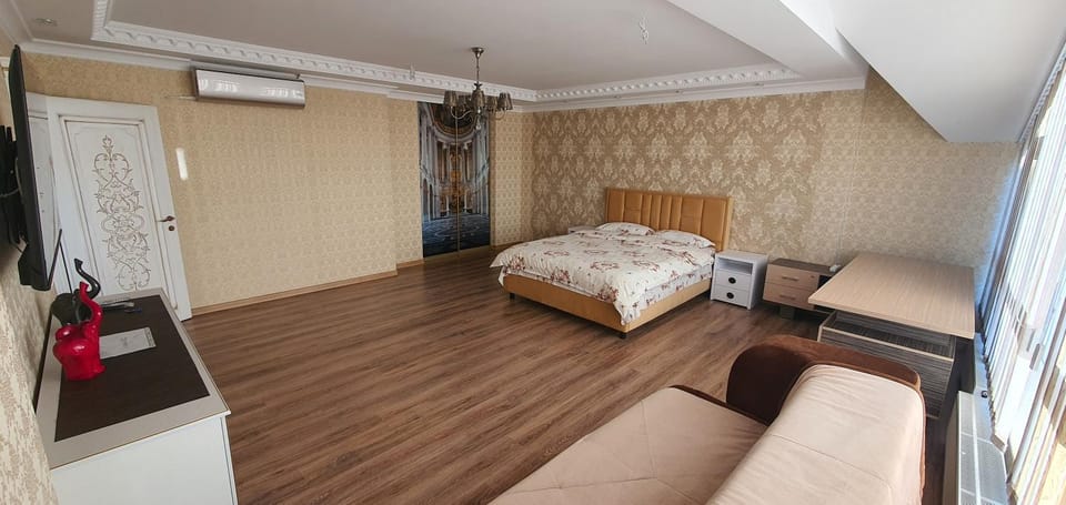 TV and multimedia, Bedroom, air conditioner