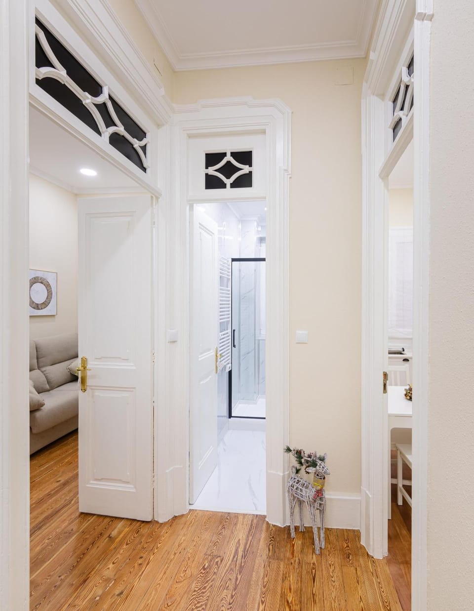 Lobby or reception, On site
