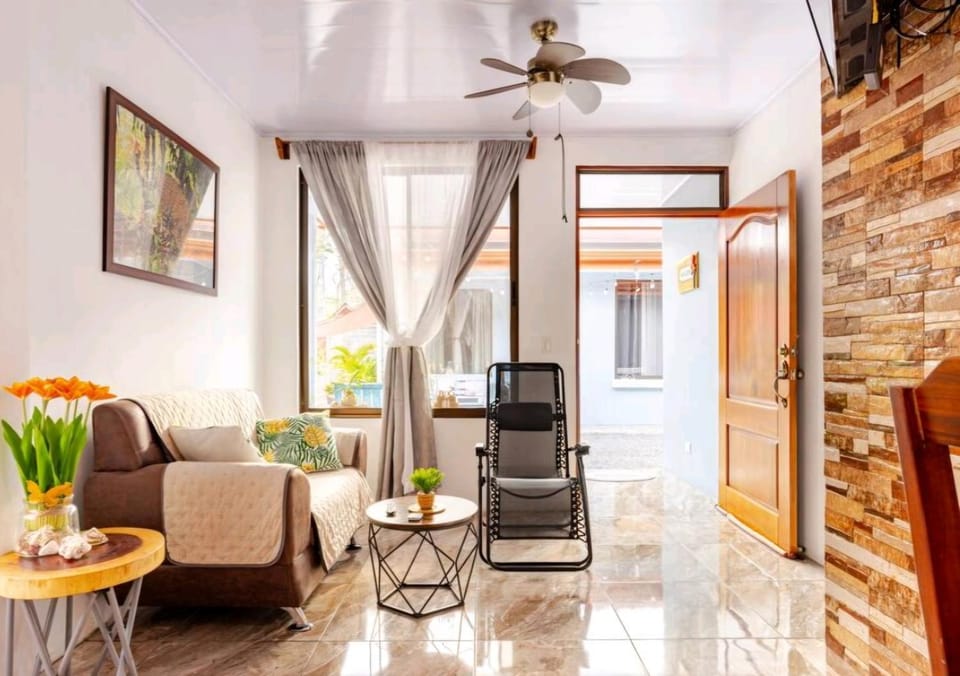 Casa en Playa Tambor - A 5 minutos de la playa Apartment in Cobano
