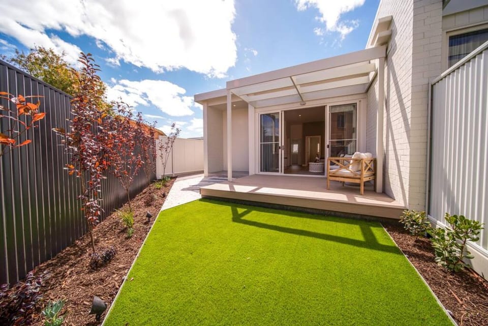 Patio, Garden, Seating area, Garden view