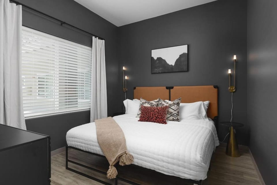 Bed, Bedroom