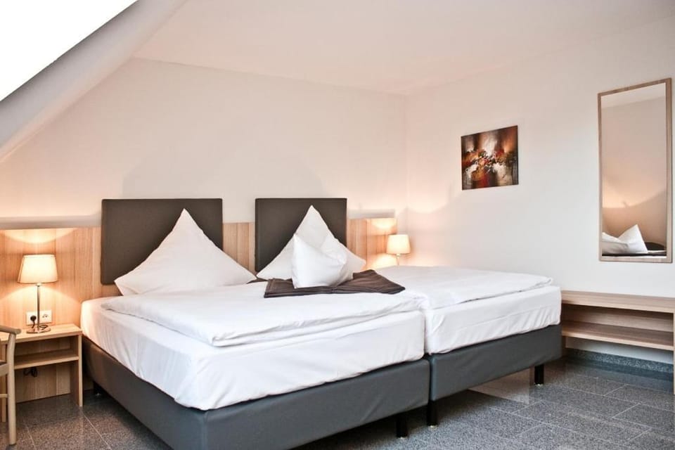 Bed, Decorative detail, Bedroom