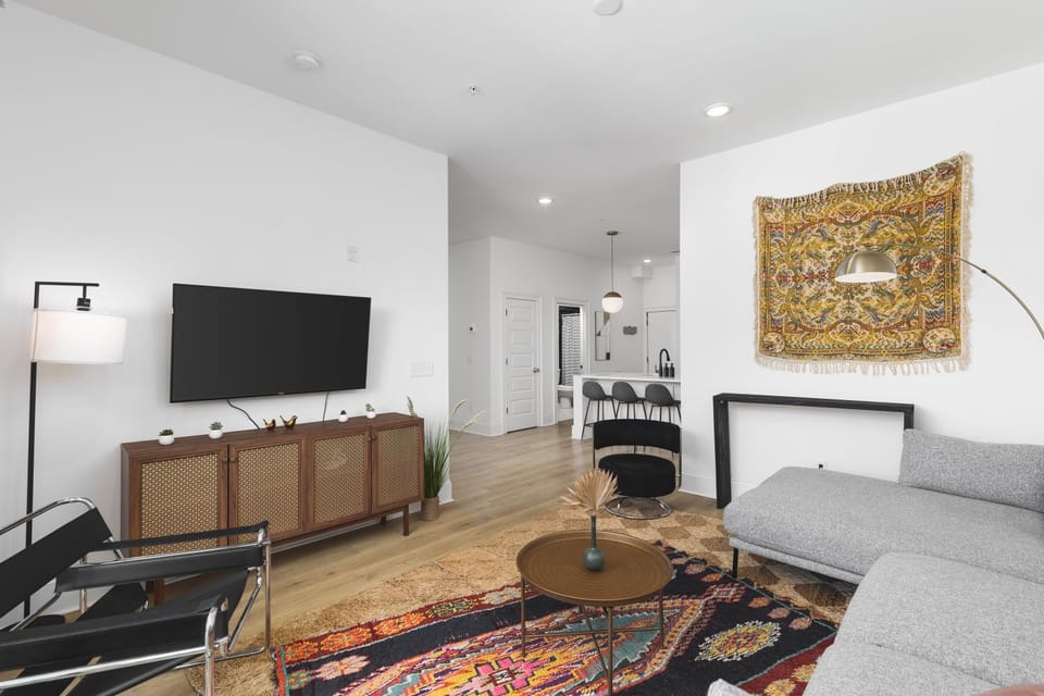 TV and multimedia, Living room, Seating area