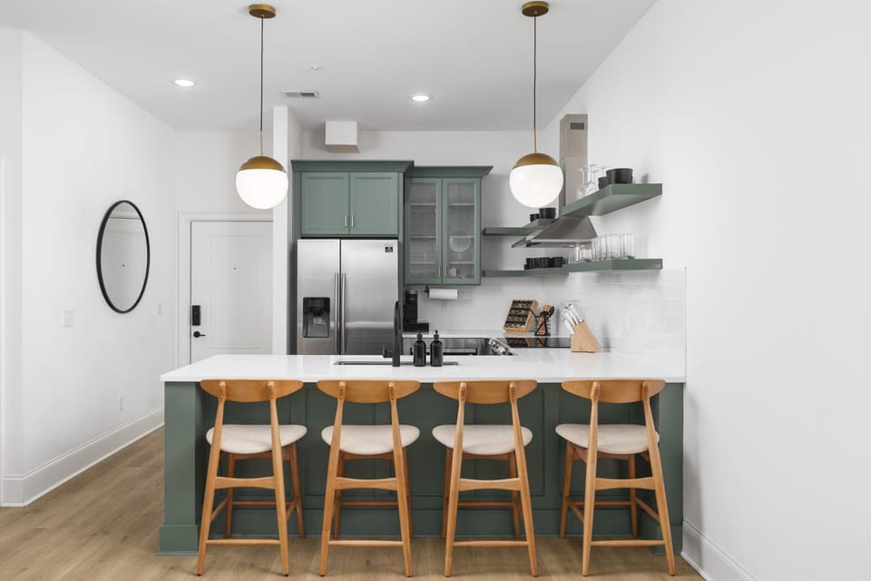 Kitchen or kitchenette