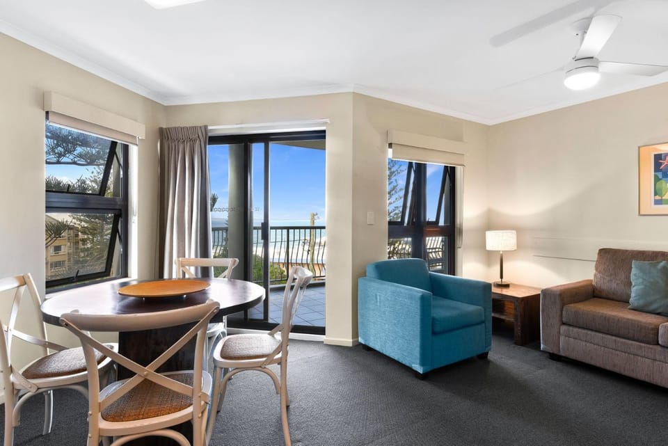 Gena Apartments Unit 11 Kings Beach QLD Apartment in Kings Beach