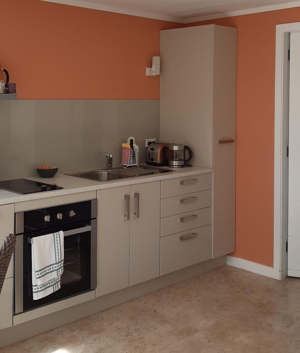Bunny Cottage Apartment in Wellington Region