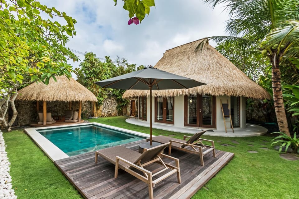 Acacia Bungalows Bingin Hotel in Bali