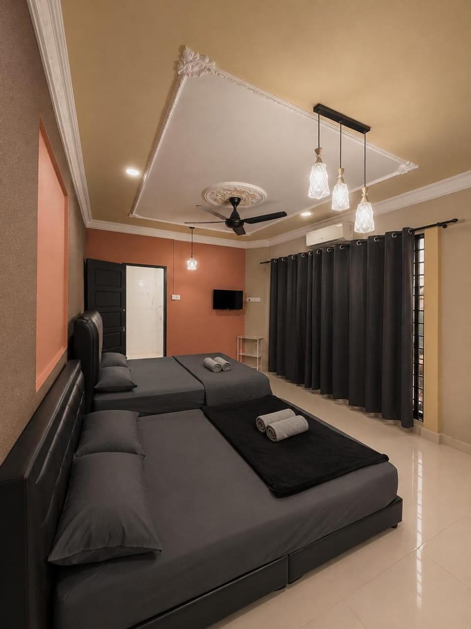 Bathroom, kitchen