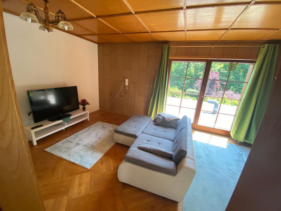 Ruhige Ferienwohnung Dreihansen Apartment in Erzgebirgskreis