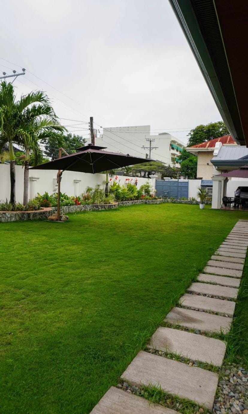 Property building, Natural landscape, Garden, Garden view