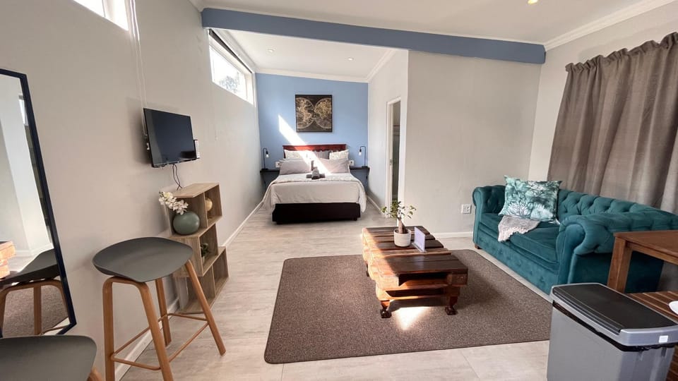 Traveller's Inn - Studio cottage Apartment in Port Elizabeth