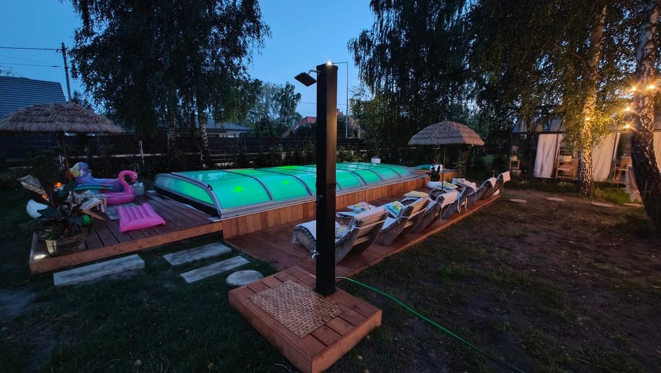 Night, Natural landscape, Garden, Garden view, Pool view, Swimming pool, sunbed