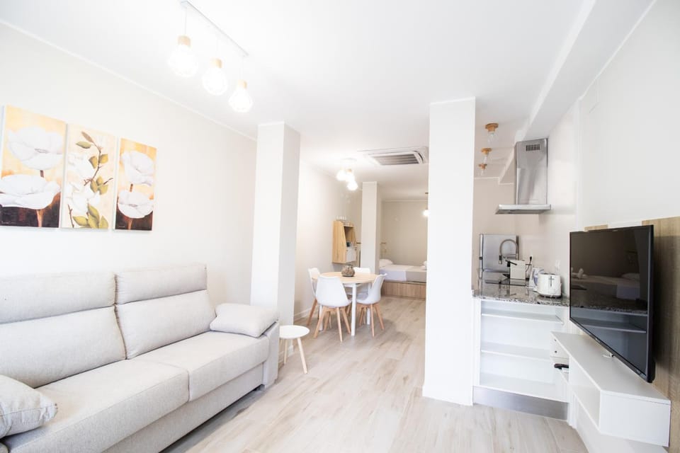 Nautical Flats by Concept Apartment in Valencia