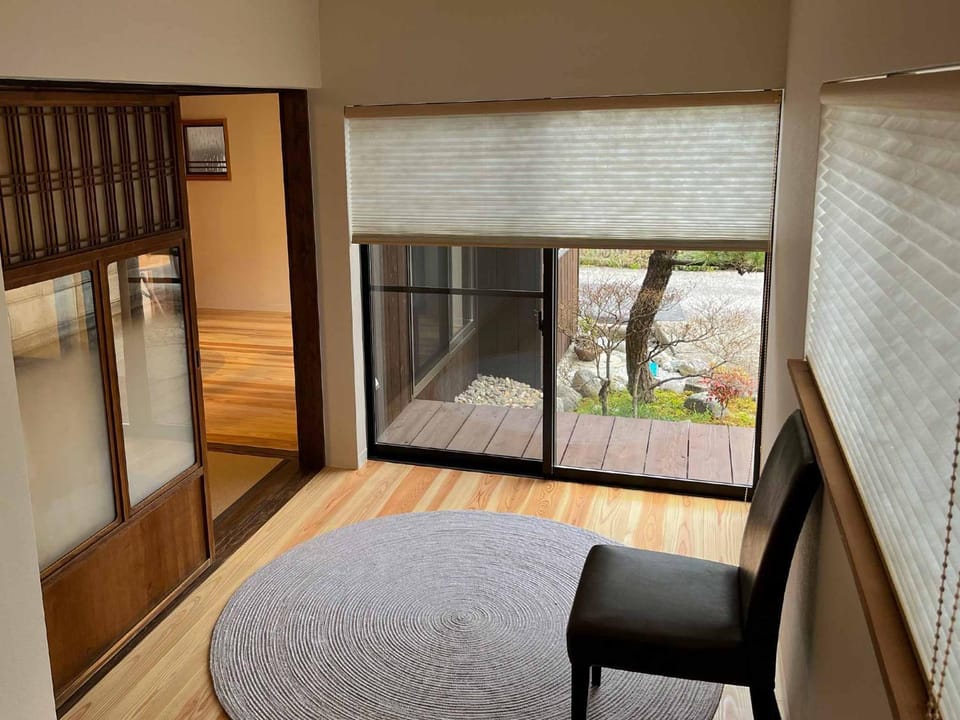 View (from property/room), Balcony/Terrace, Living room, Photo of the whole room