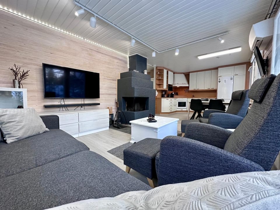 TV and multimedia, Living room, Dining area, flat iron, kitchen