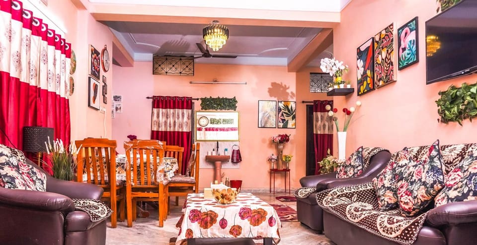 4 BHK Furnished Flat - Near Charminar and Salar Jung Museum Apartment in Hyderabad