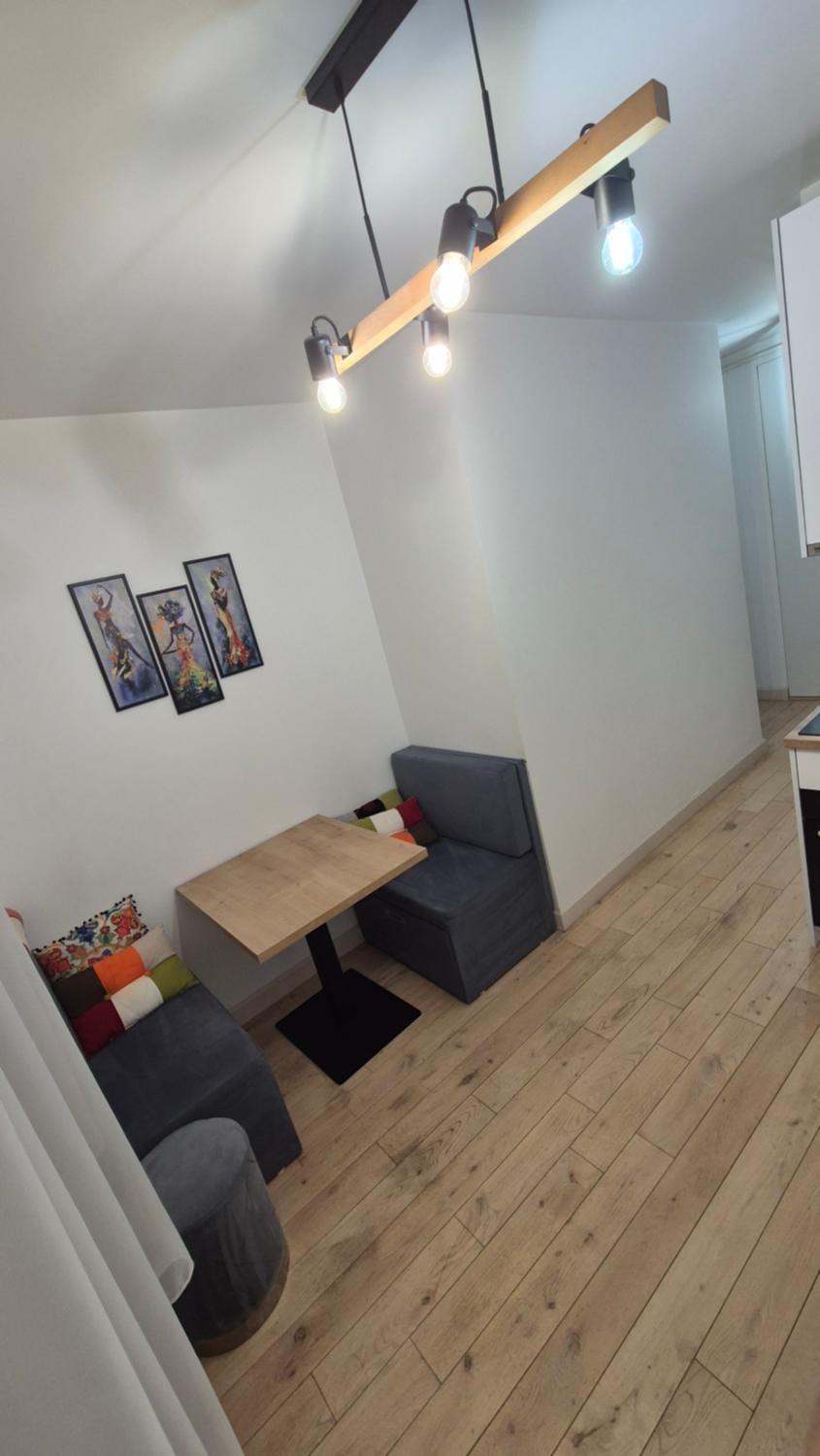 Apartment Ultra-Central, Parcare, AC, Jaluzele, WiFi Apartment in Romania