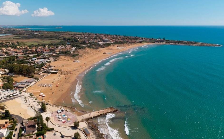 Torre Rodosta Apartment in Sicily