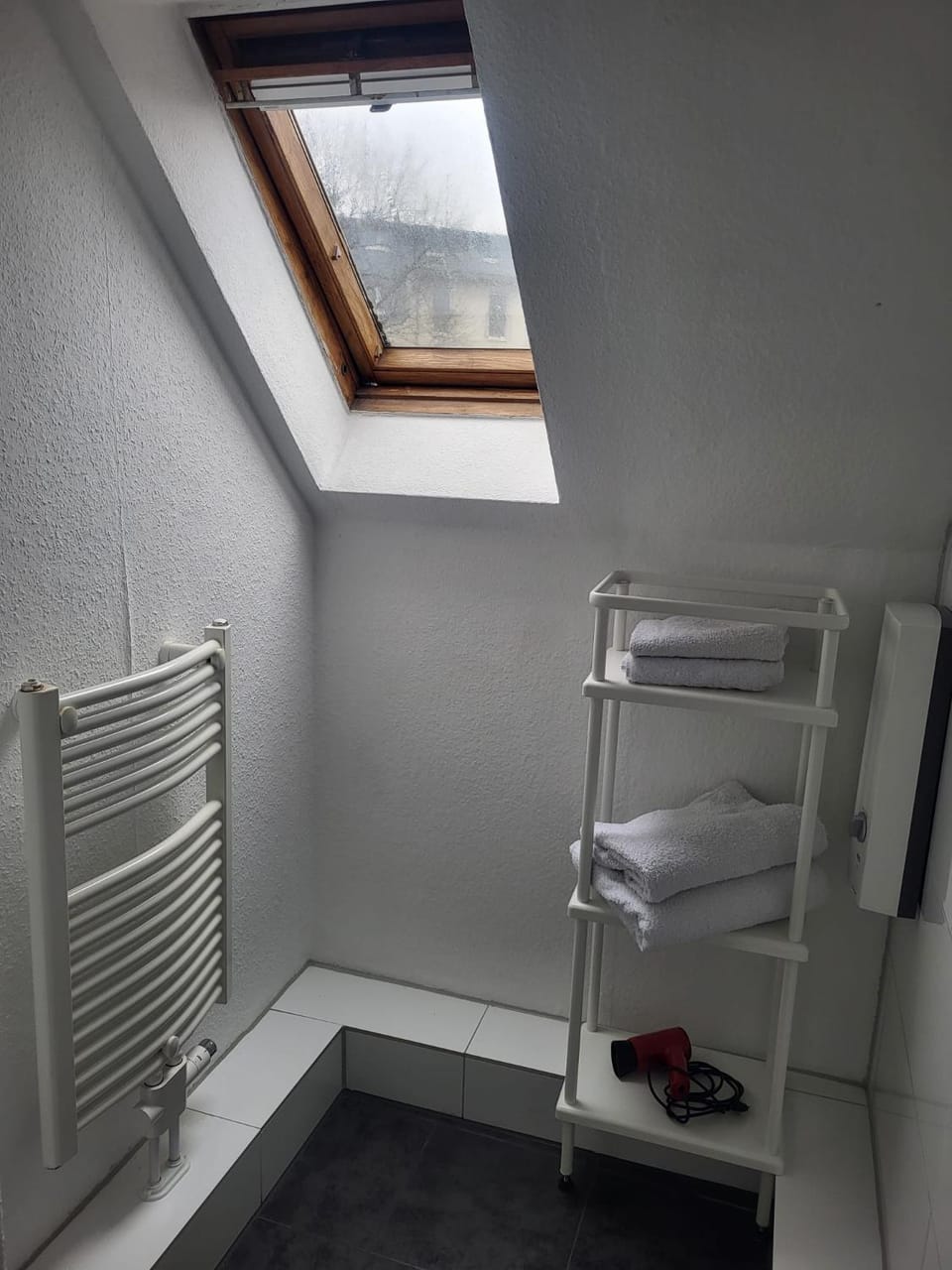 A&V Apartments Gemütliche Rheinblick Wohnung Apt Daisy Apartment in Duisburg