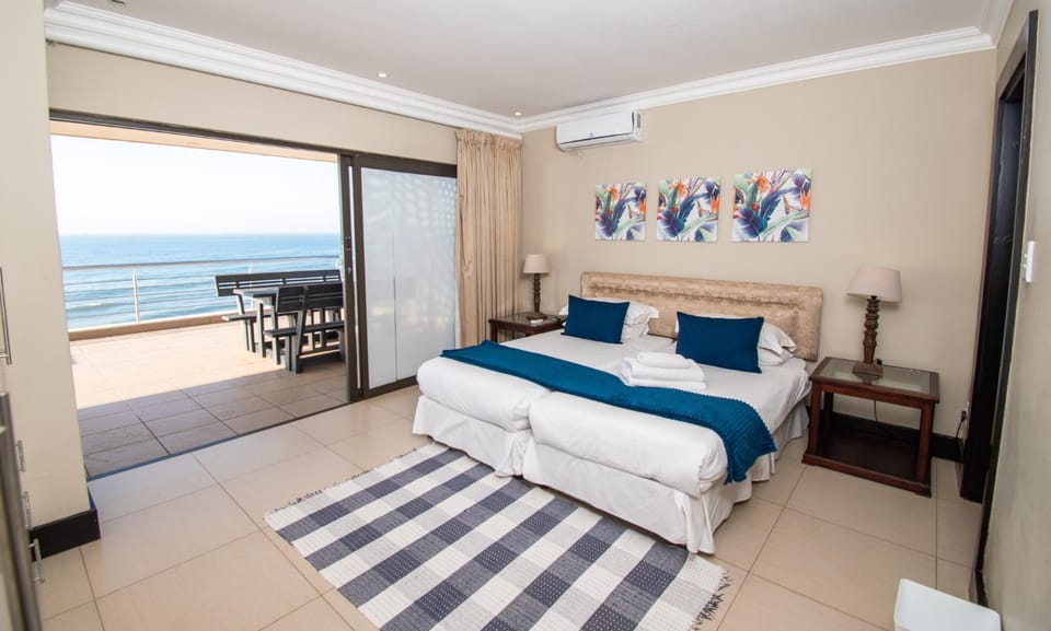 Bed, View (from property/room), Balcony/Terrace, Bedroom, Sea view, air conditioner