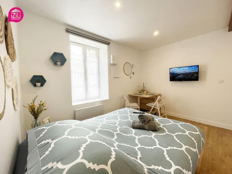 Le Studio Marin by CozyLife - Centre Ville - Gare Apartment in Nouvelle-Aquitaine