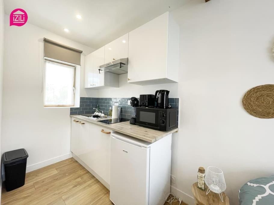 Le Studio Marin by CozyLife - Centre Ville - Gare Apartment in Nouvelle-Aquitaine