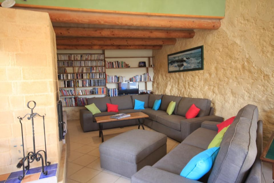 Property building, Living room