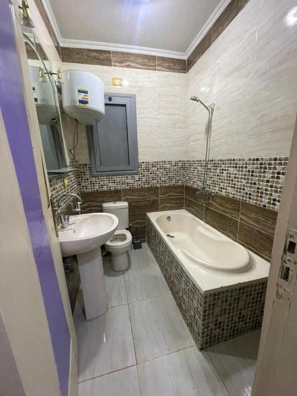 Cozy apartment at Rehab compound Apartment in New Cairo City