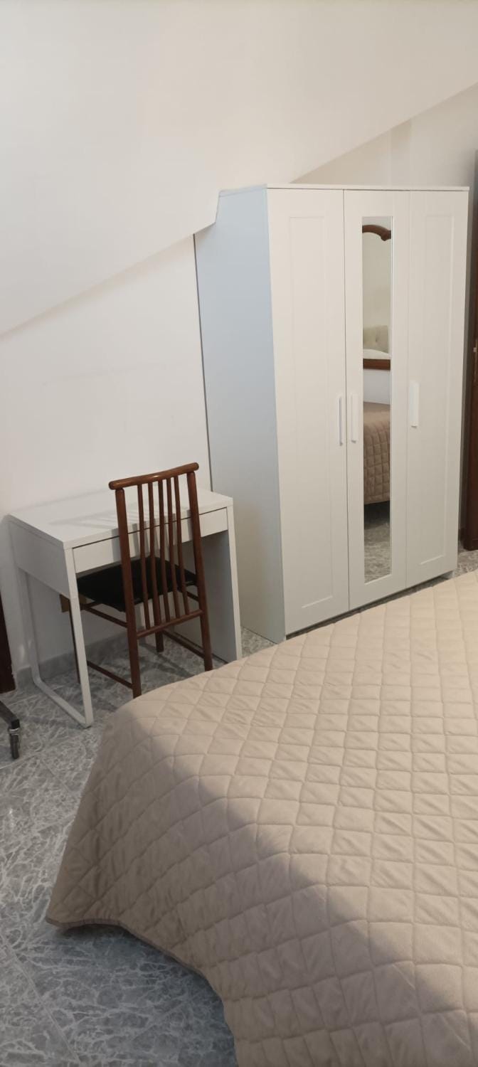 Photo of the whole room, wardrobe