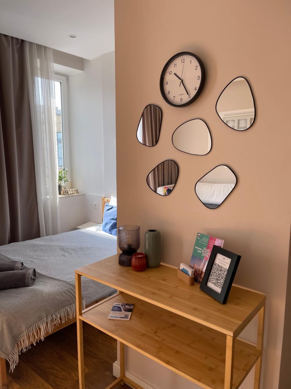 Bed, Photo of the whole room, Bedroom, hair dresser