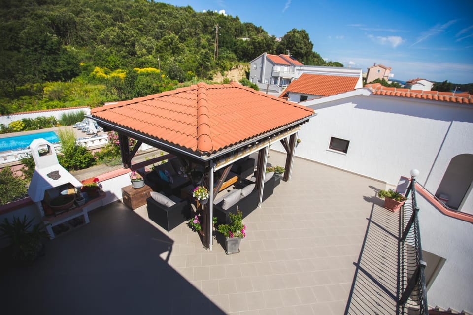 Natural landscape, Pool view