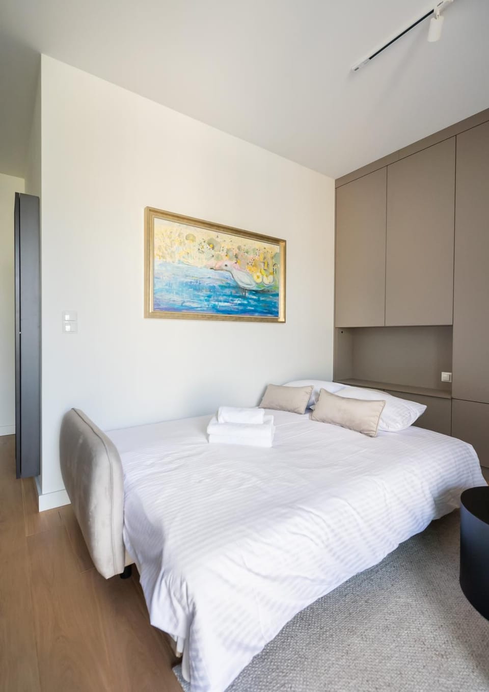 Bed, Photo of the whole room, Bedroom, wardrobe