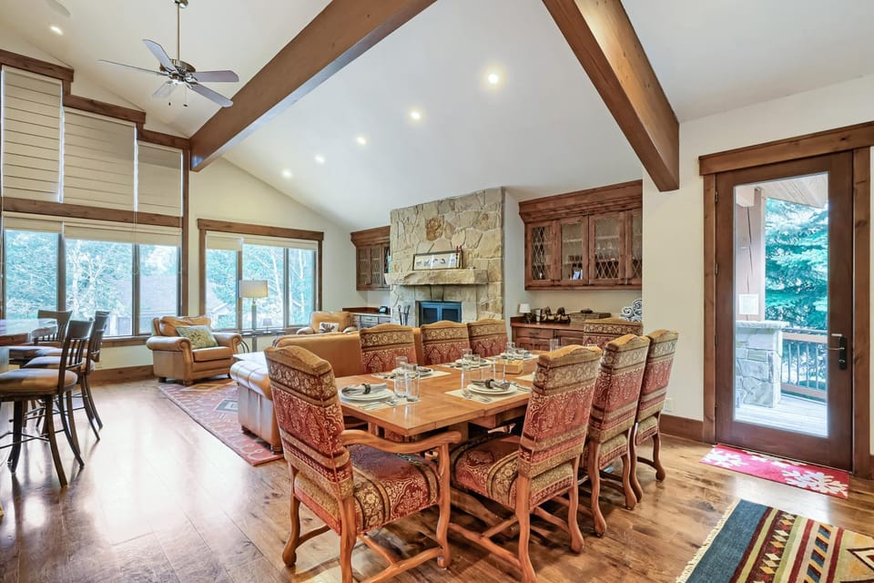 2430 Deer Valley Getaway! Peaceful Home Minutes from Deer Valley with Private Hot Tub! home House in Park City