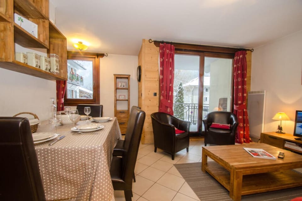 Flat with parking and balcony in Centre Apartment in Chamonix