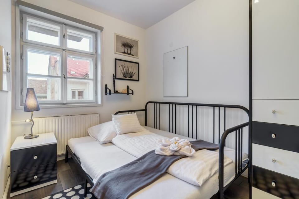 DONATICOEUR Atelier Apartment in Budapest