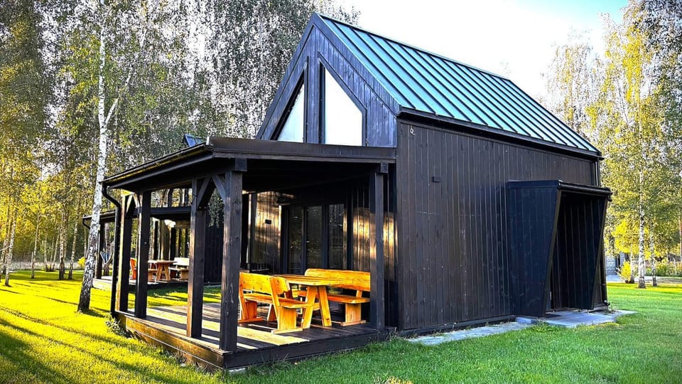 Property building, Spring, Day