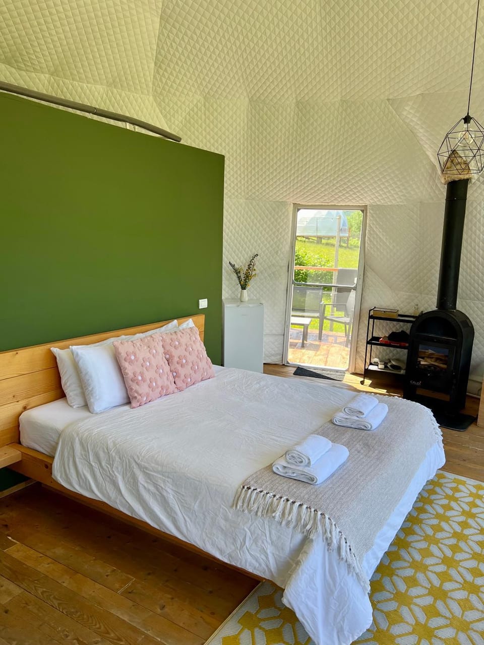 Tranquil Dome - Manta's Retreat Glamping Cornereva Luxury tent in Serbia