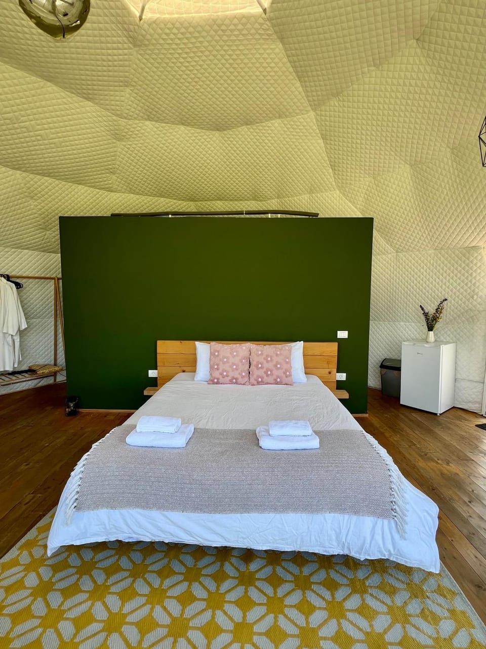 Tranquil Dome - Manta's Retreat Glamping Cornereva Luxury tent in Serbia