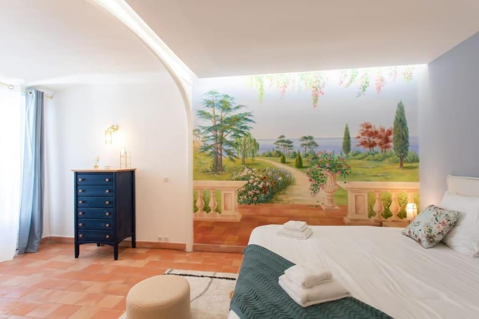 #48 Staywizus - Suite Jean top floor terrace 5min walk sea AC Apartment in Nice