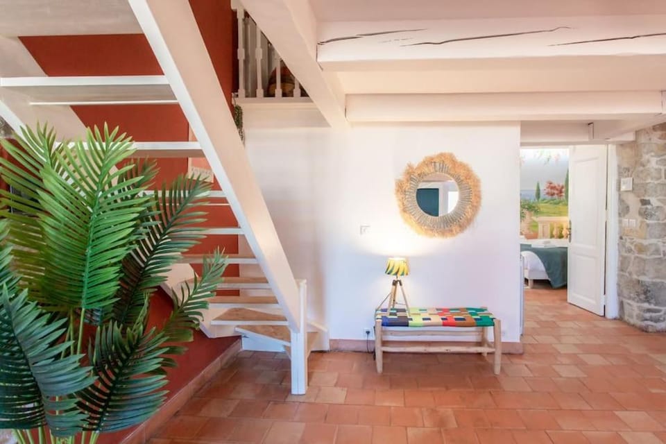 #48 Staywizus - Suite Jean top floor terrace 5min walk sea AC Apartment in Nice